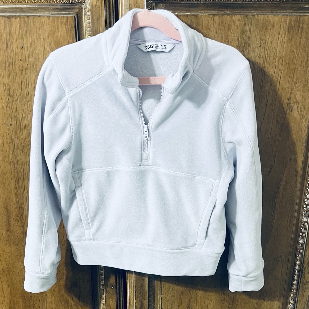 Girls Quarter-Zip Velour Pullover Size 6-7 Lavender Soft and Comfy